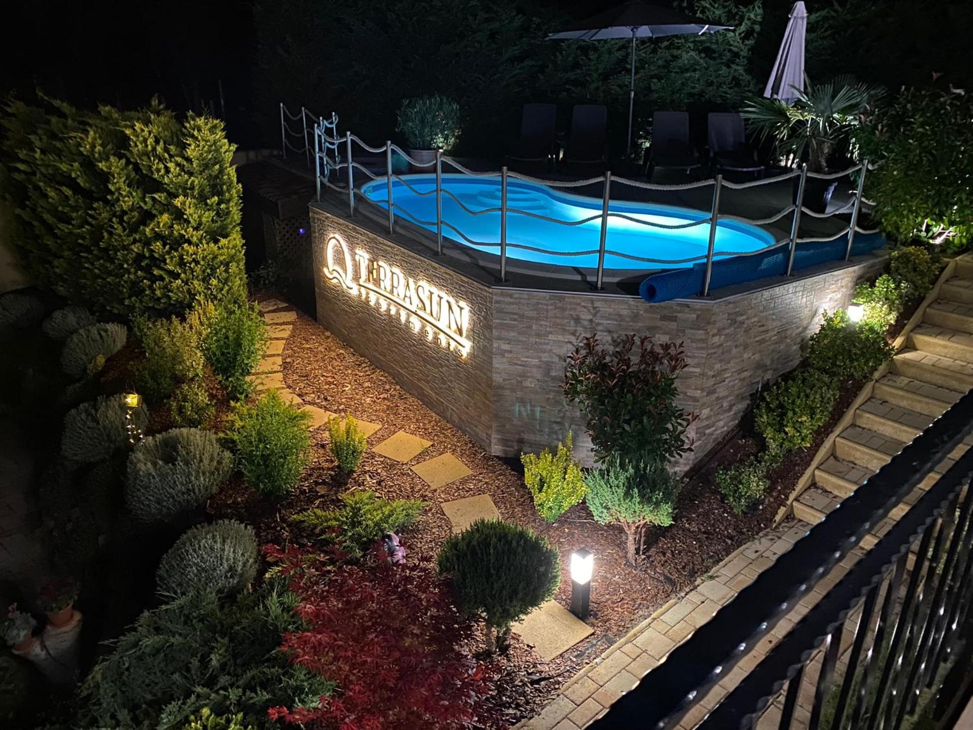 Terrasun Apartments บาลาตอนซาร์โซ ภายนอก รูปภาพ